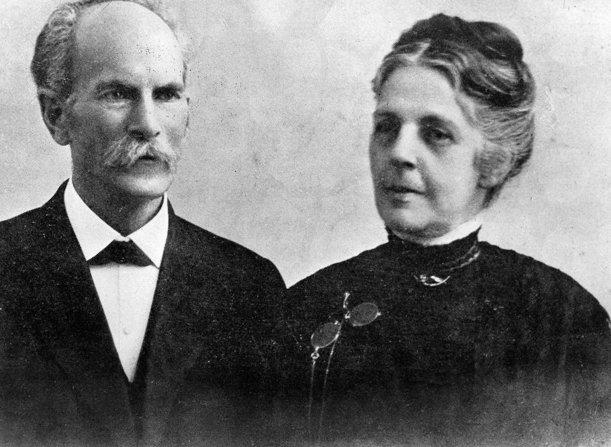 Undated - Josephus and Sarah Hopwood